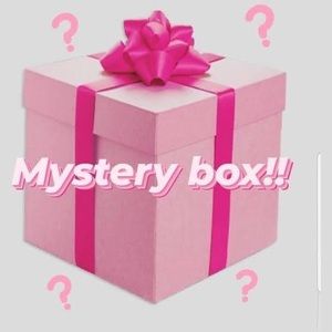 Mystery Box: Michael Kors
